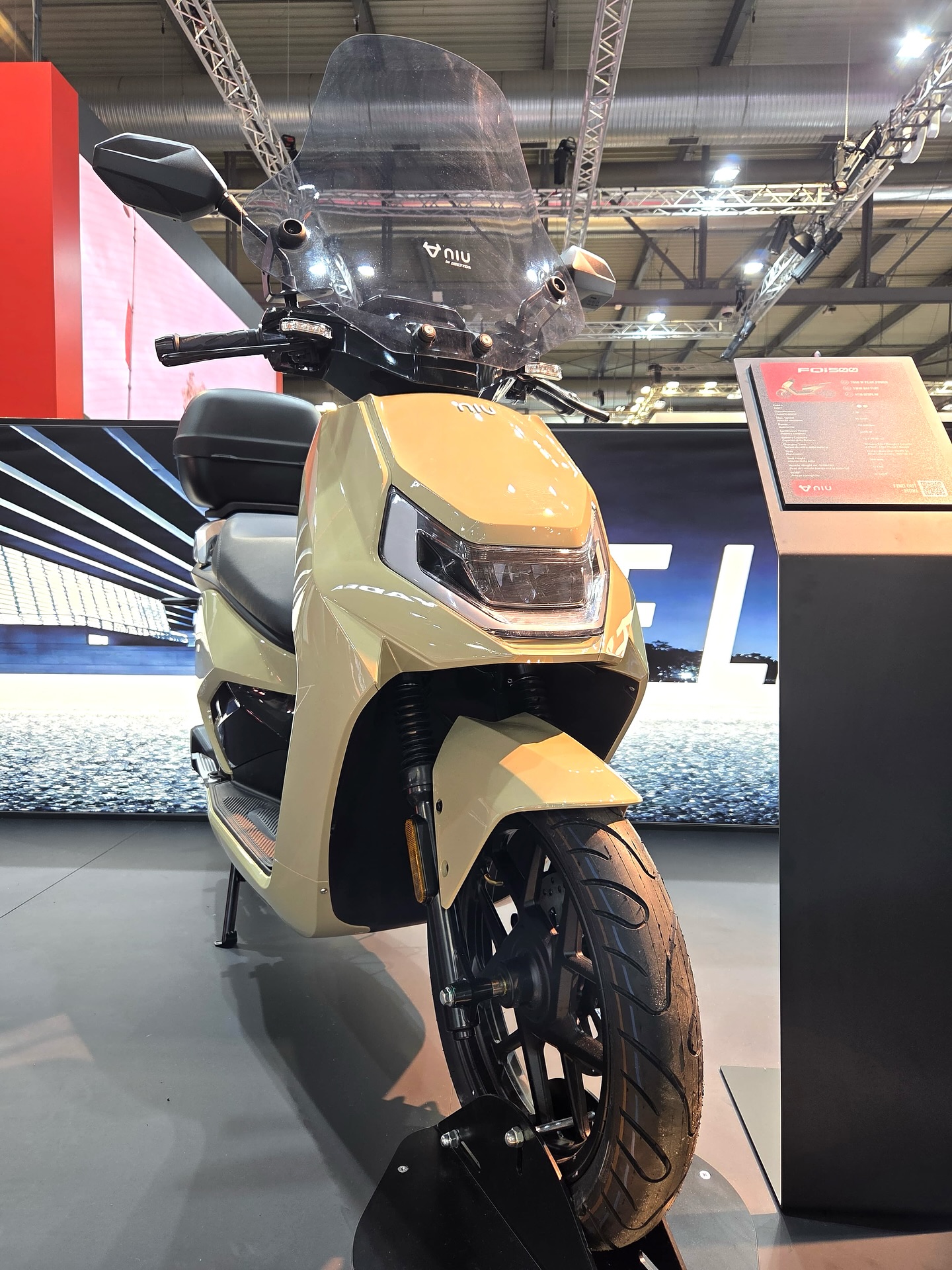NIU FQi 500 – Elektroroller (Foto: MotorideSA, CC BY-SA 4.0)